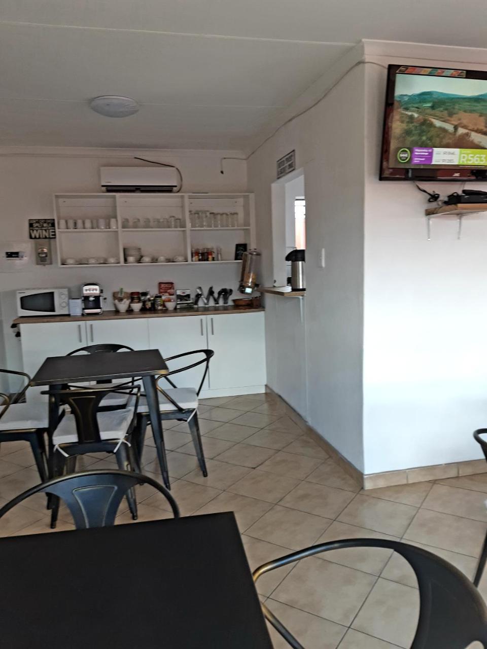 Niilo'S Guesthouse Rundu Exterior foto
